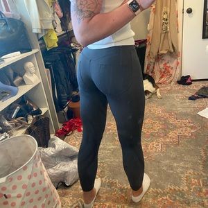 MiniBeast Booty contouring leggings